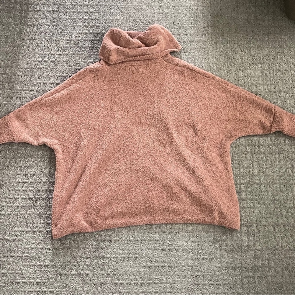 Sweater - Picture 3 of 3